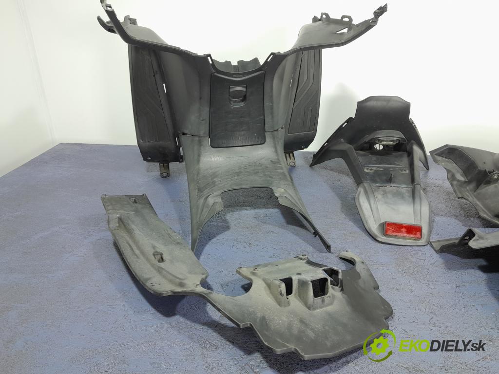 Kymco Downtown 2017 kryt Plast: podvozek: 81131-ACD5-E00