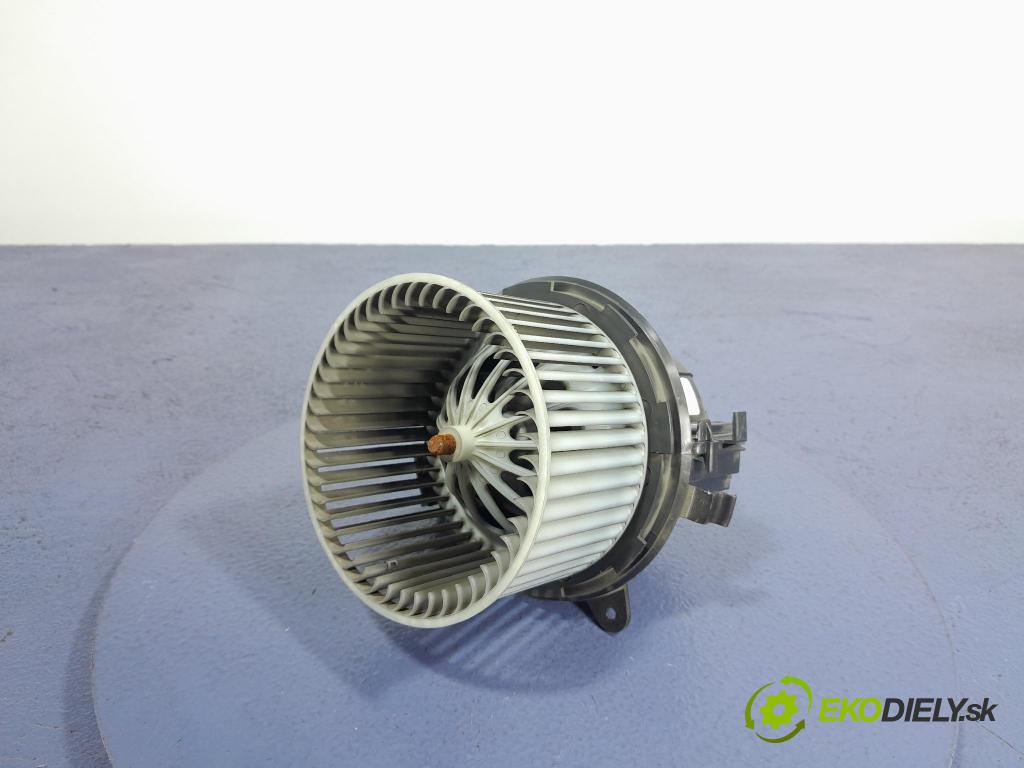 Peugeot 208 2019 ventilátor Vzduch: KY333002