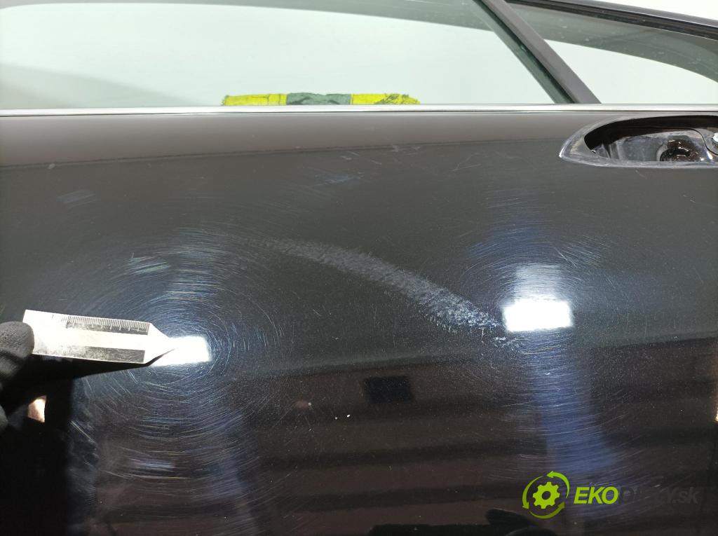 Peugeot 5008 2013 dveře před prave