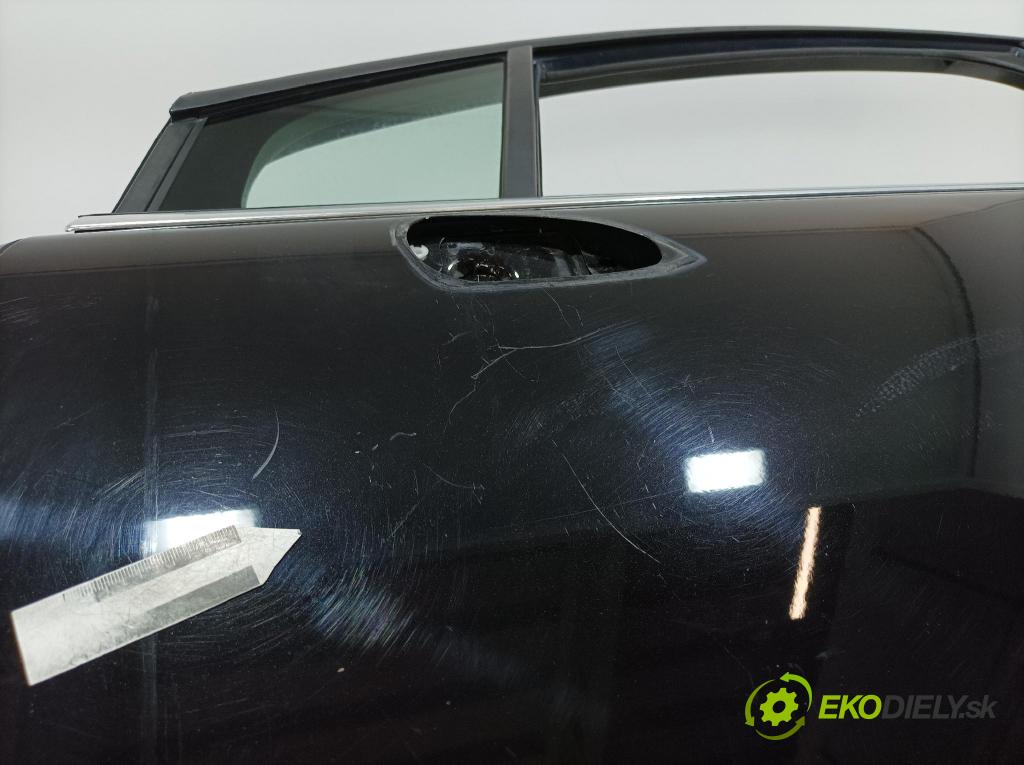 Peugeot 5008 2013 dveře před Vlevo, odjet:
