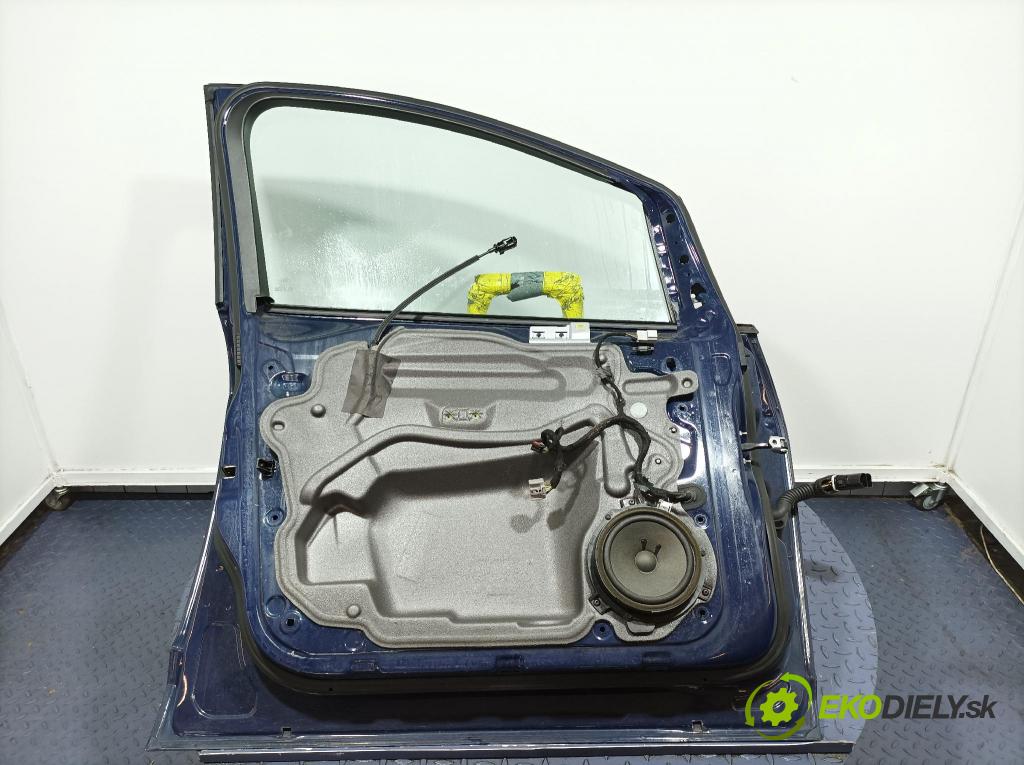 Ford C-max 2014 dveře před Vlevo, odjet: