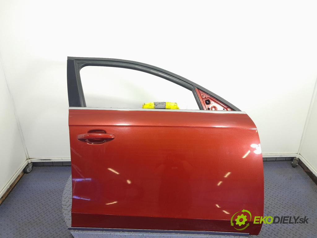 Audi A4 2008 dvere Predné pravé 01