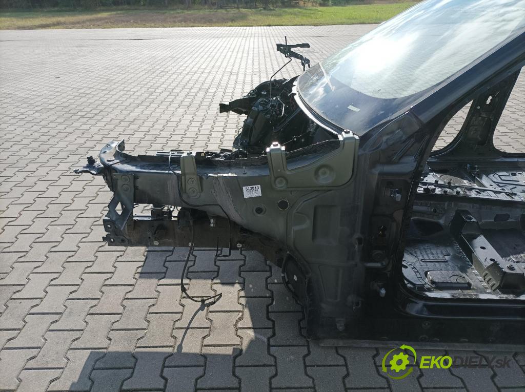 Bmw X6 2020 štvrťka ľavá