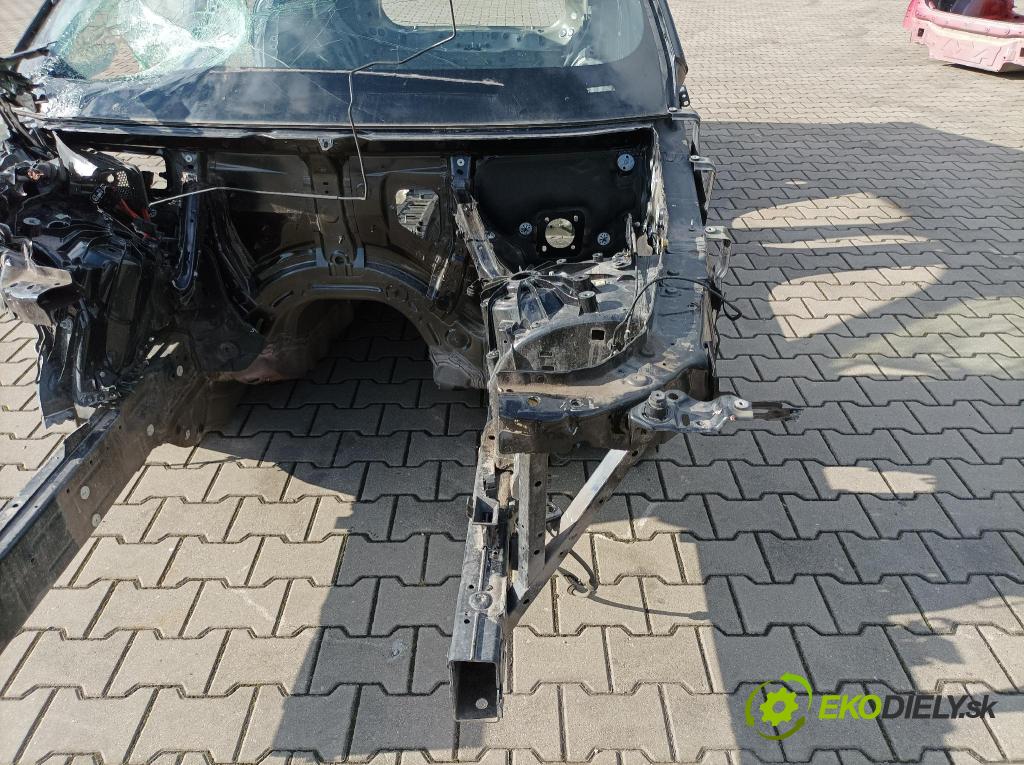 Bmw X6 2020 štvrťka ľavá