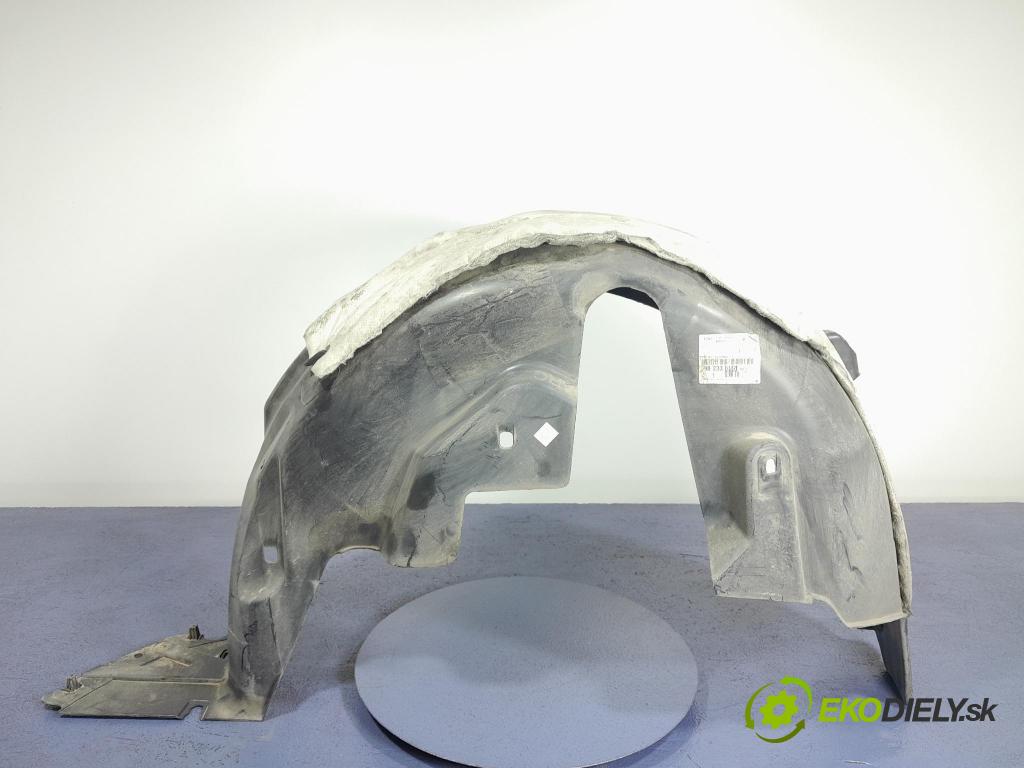 Peugeot 208 2019 blatník: plastický: Zad: 9823308580