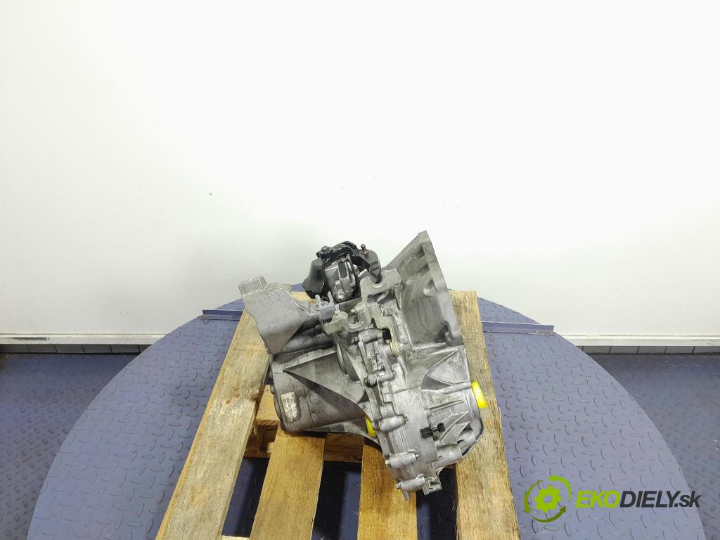 Ford C-max 2014 převodovka Ozubené kola: Manualna AV6R-7002-KJ
