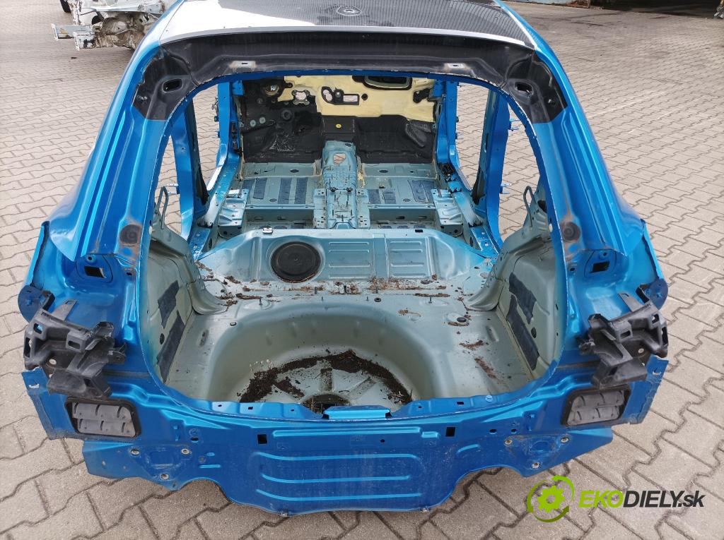 Peugeot 208 2019 blatník zad Vľavo: 