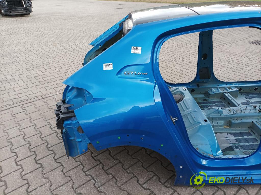 Peugeot 208 2019 blatník zad v pravo: