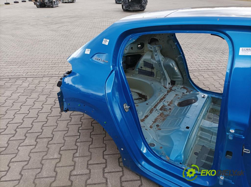 Peugeot 208 2019 blatník zad v pravo: