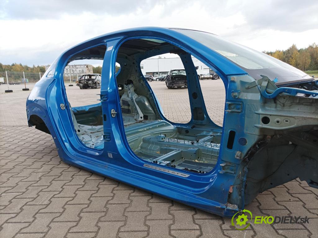 Peugeot 208 2019 Práh: v pravo: