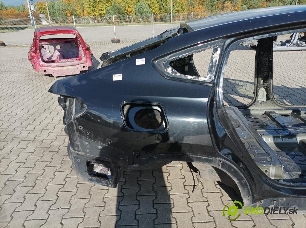 Bmw X6 0 zad