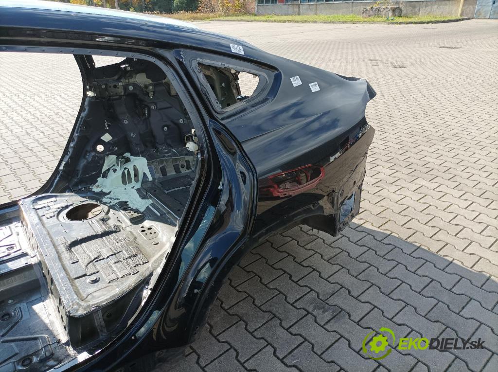 Bmw X6 0 zad 
