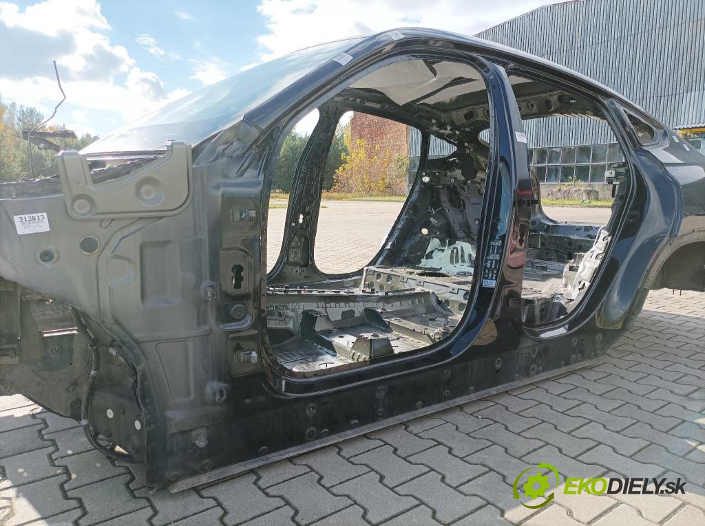 Bmw X6 0 Práh: Vľavo: