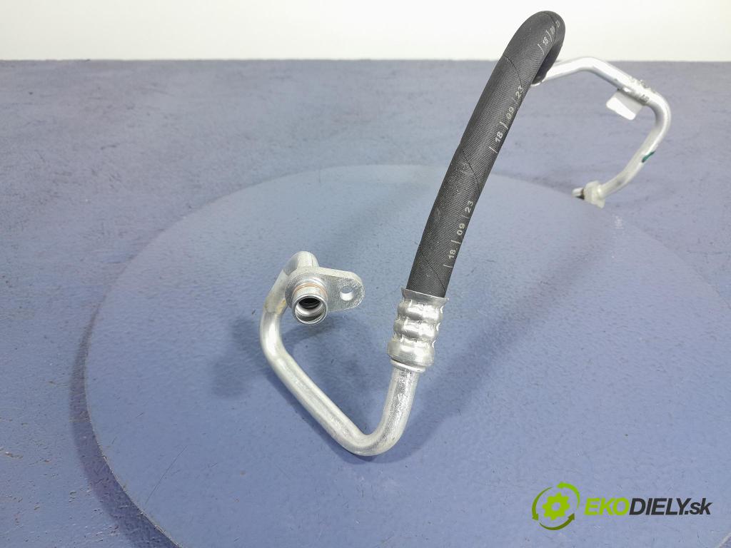 Nissan Qashqai 2023 trubka Klimatizace: 92490-6UB0A