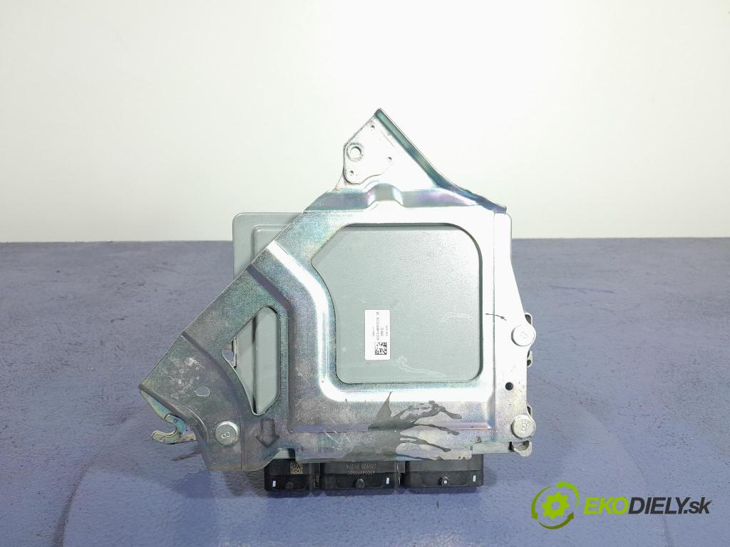 Nissan Qashqai 2023 řídící jednotka Motor: 23710-6UB00