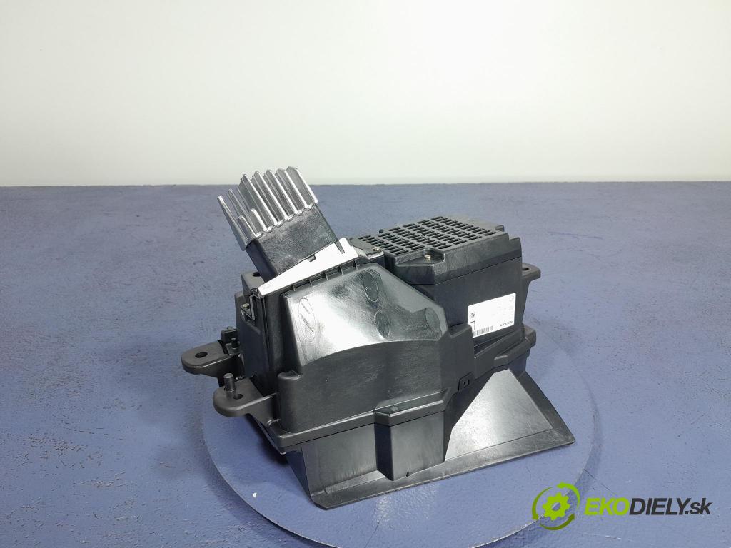 Nissan Qashqai 2023 displej Radio / GPS 24941-6UM4A