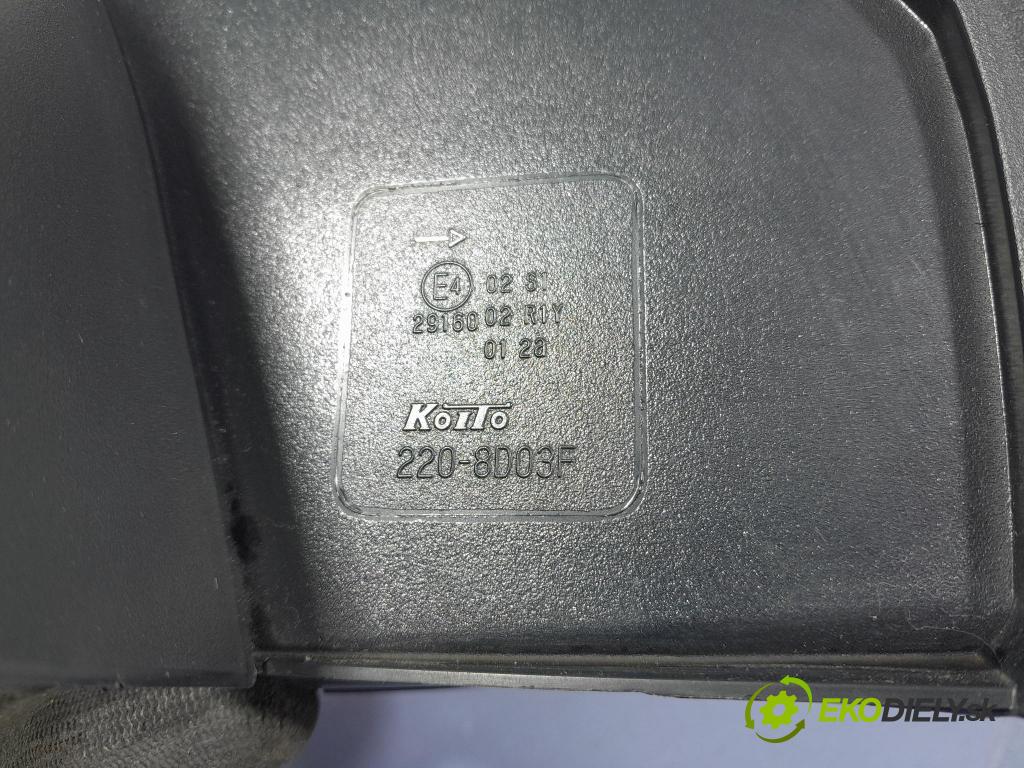 Nissan Qashqai 2023 světlo Zad: Práva: Mimo: