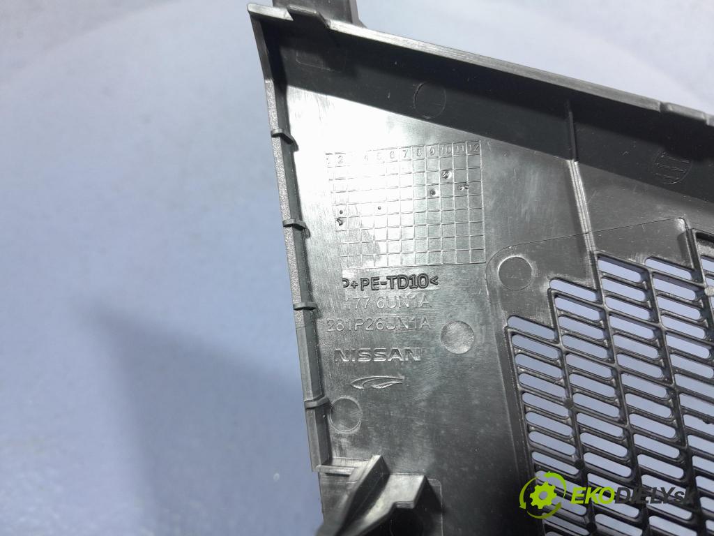 Nissan Qashqai 2023 kryt Plast: Interiéry: 28177-6UN1A