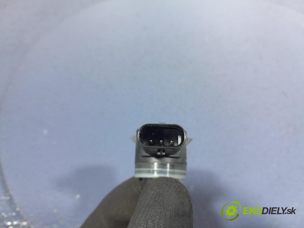 Nissan Qashqai 2023 snímač / řídící jednotka PDC 284382263R