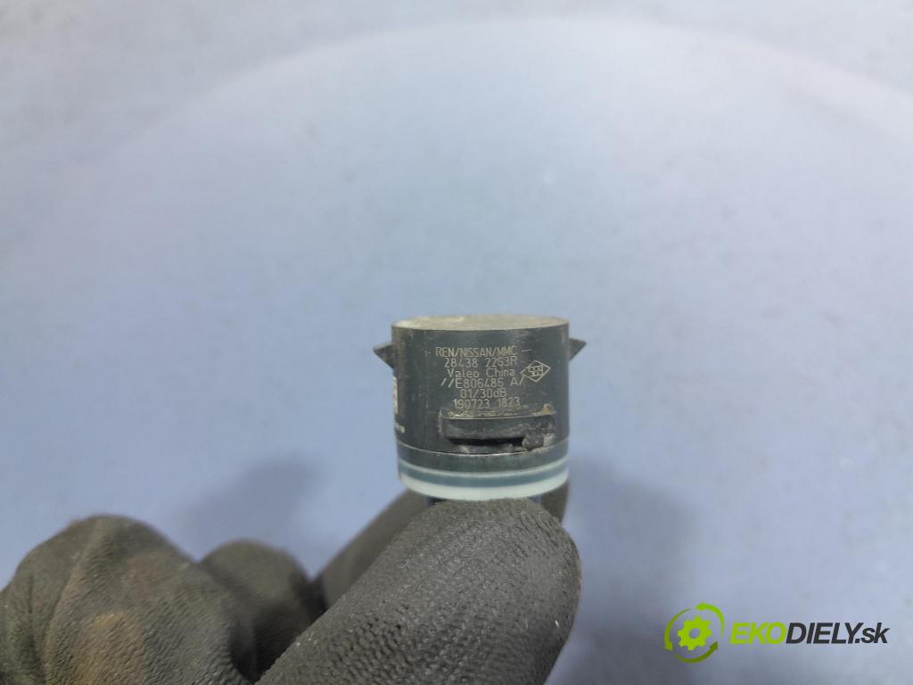 Nissan Qashqai 2023 snímač / řídící jednotka PDC 284382263R
