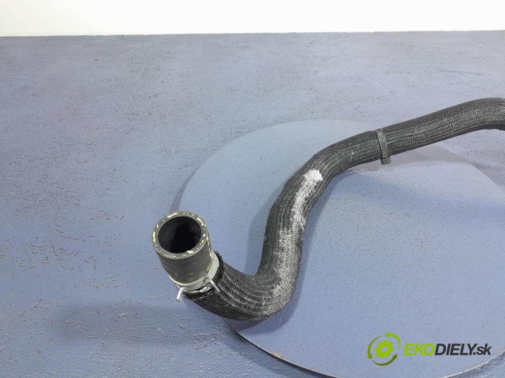 Nissan Qashqai 2023 trubka Chladič: 21530-6UB5A