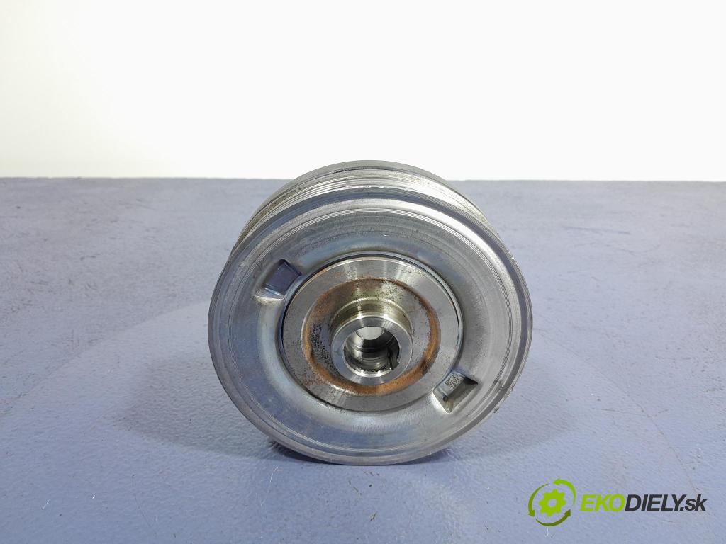 Nissan Qashqai 2023 kolo Pás 123038345R