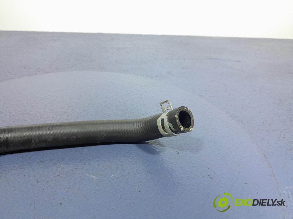 Nissan Qashqai 2023 trubka Chladič: 213087061R