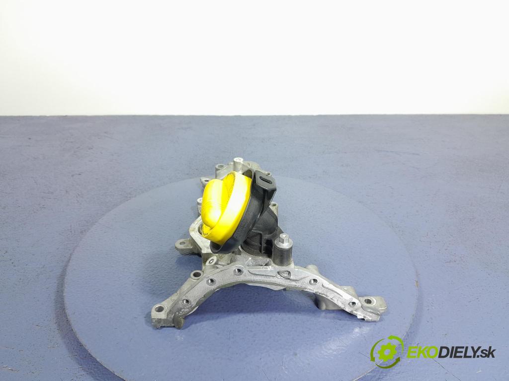 Nissan Qashqai 2023 kryt Ventily 132653854R