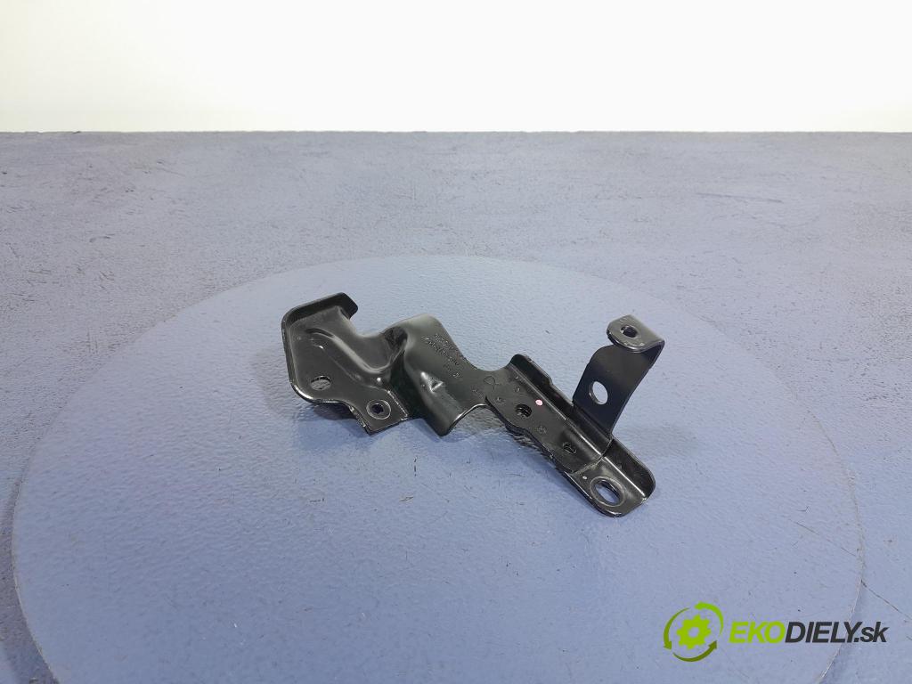 Nissan Qashqai 2023 Termostat 320930176R