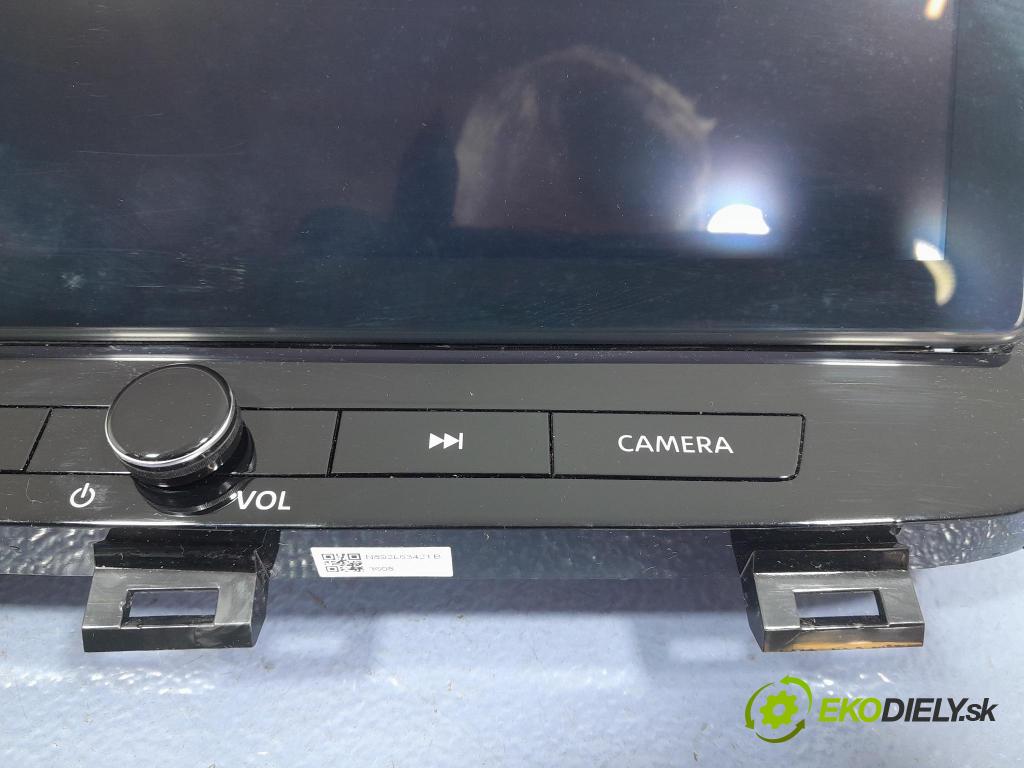 Nissan Qashqai 2023 displej Radio / GPS 28090-6RN0C