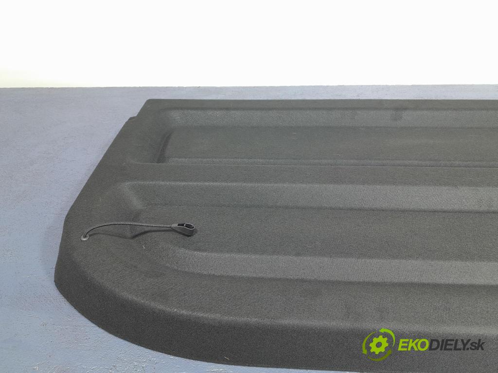 Nissan Qashqai 2023 pláto kufr 799106UA0B