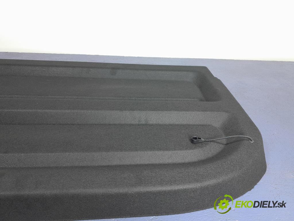 Nissan Qashqai 2023 pláto kufr 799106UA0B