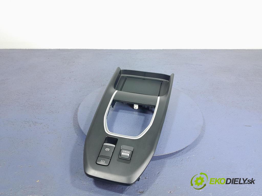 Nissan Qashqai 2023 kryt Plast: Interiéry: 969366UN1C