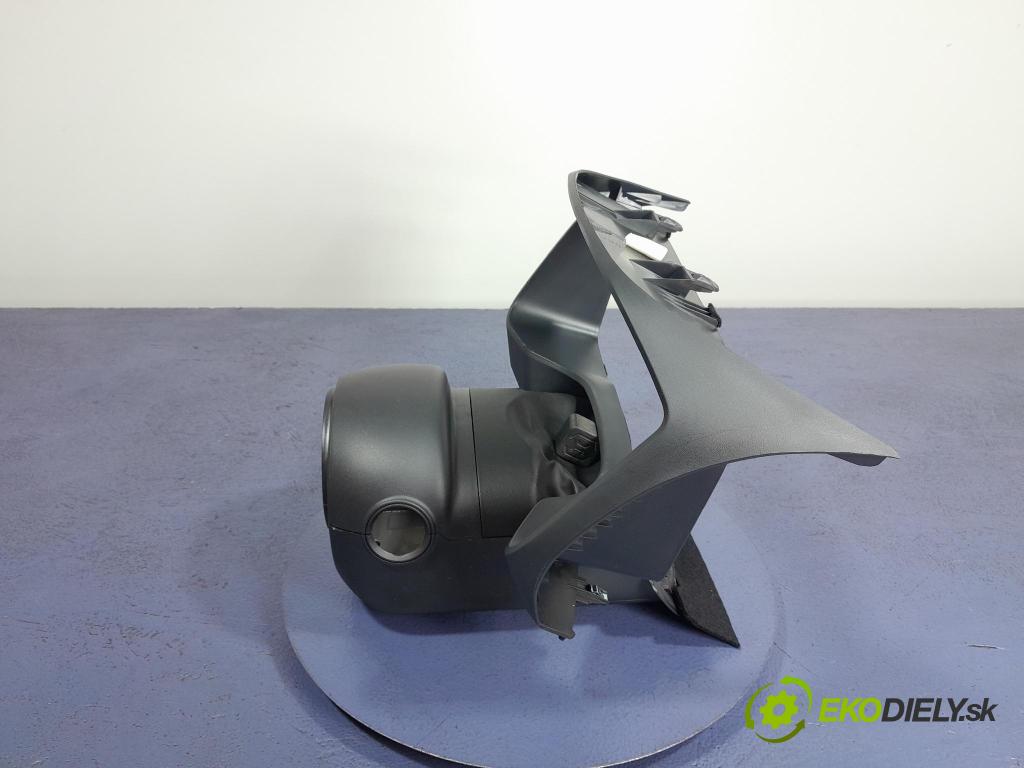 Nissan Qashqai 2023 kryt Plast: Interiéry: 484706UN1C