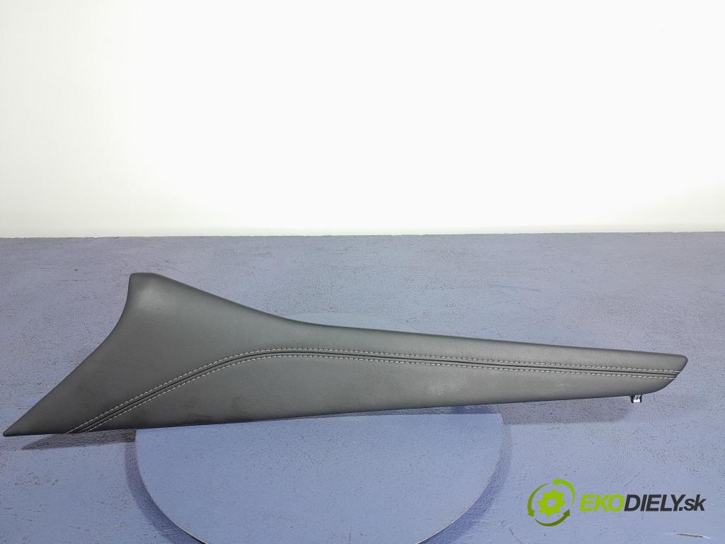 Nissan Qashqai 2023 kryt Plast: Interiéry: 969936UN2D