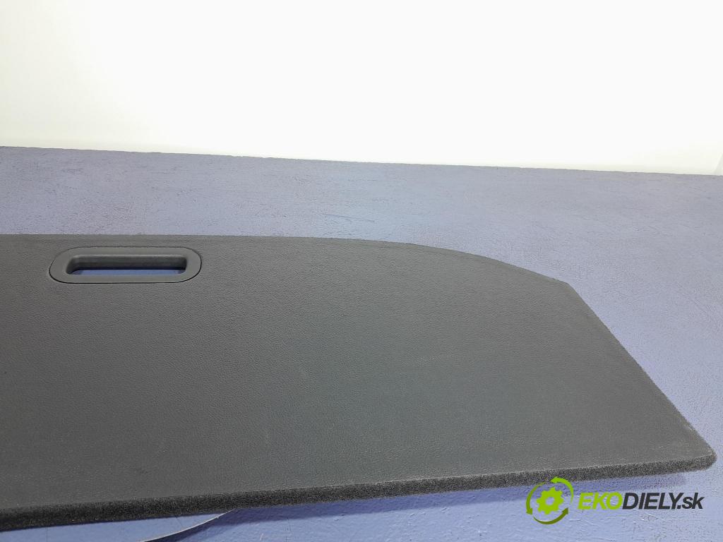Nissan Qashqai 2023 koberec do auta 
