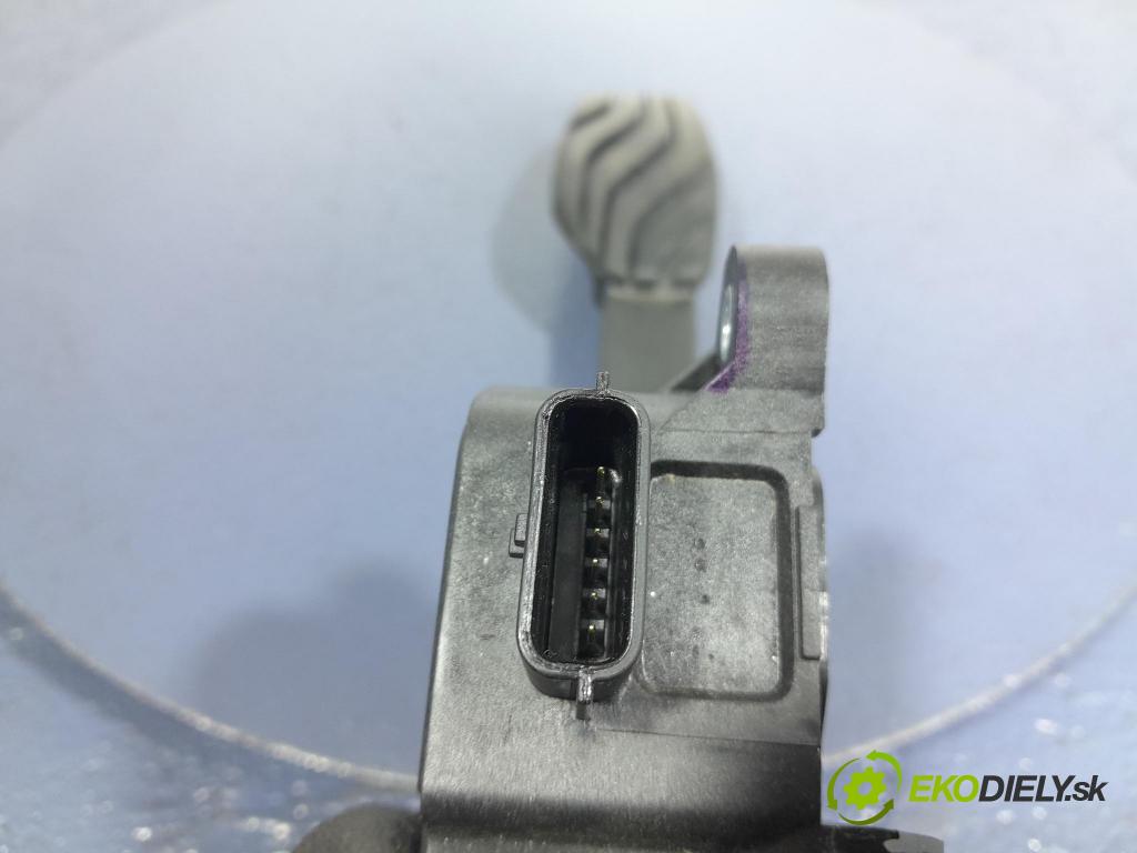Nissan Qashqai 2023 pedal Plyn: 18002-6UA3B