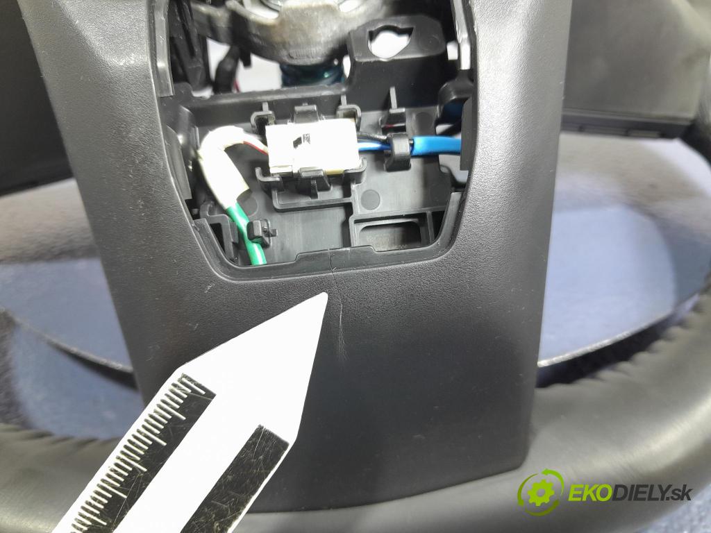 Nissan Qashqai 2023 volant 48430-6UJ7C