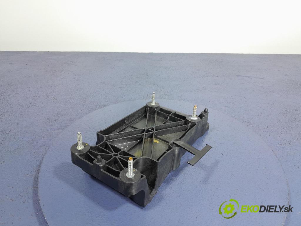 Nissan Qashqai 2023 kulisa Změny Ozubené kola: 349042426R