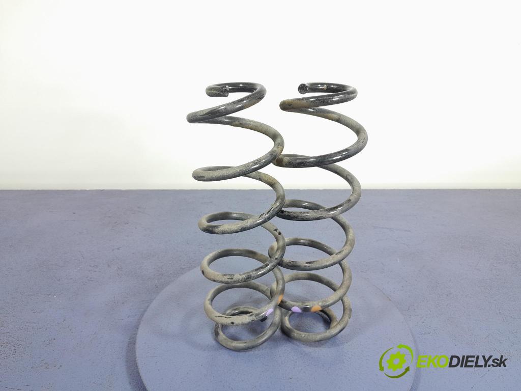 Nissan Qashqai 2023 pružina Zad: