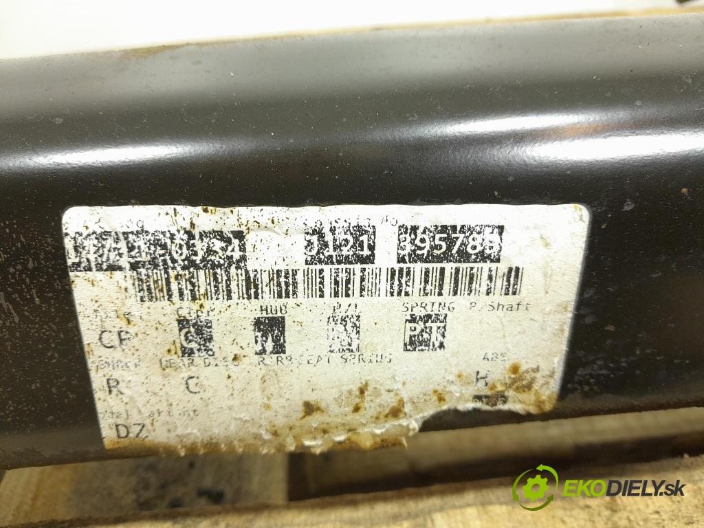 Nissan Qashqai 2023 výztuha Pozastavenia: Zad: 
