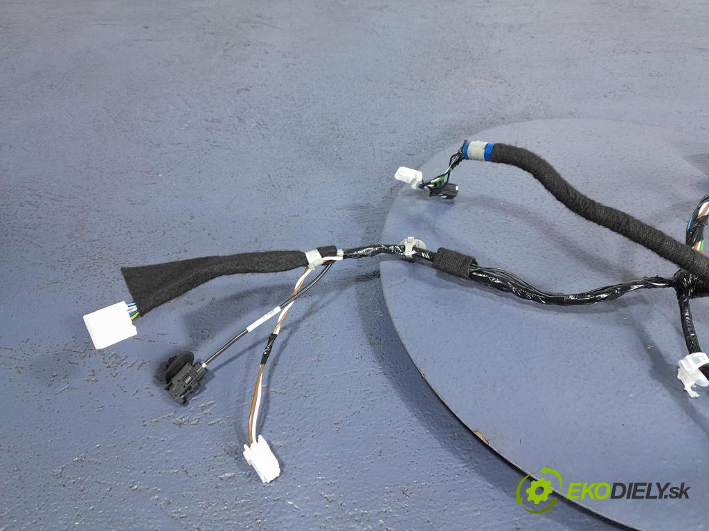 Nissan Qashqai 2023 instalace Elektrický: 241246UB4C