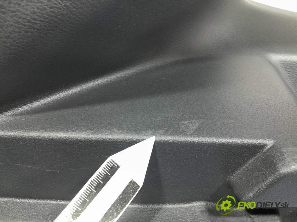 Nissan Qashqai 2023 kryt Plast: Interiéry: 769345-6UA0A