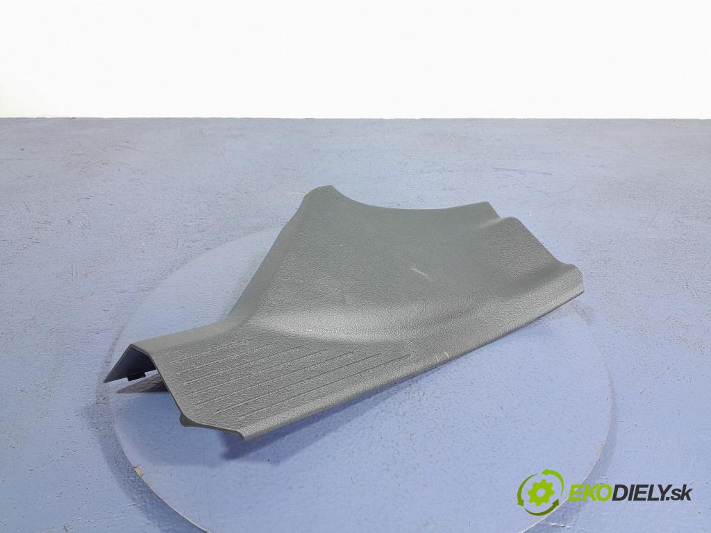 Nissan Qashqai 2023 kryt Plast: Interiéry: 769B7-6UA0A