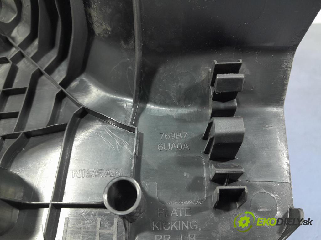 Nissan Qashqai 2023 kryt Plast: Interiéry: 769B7-6UA0A