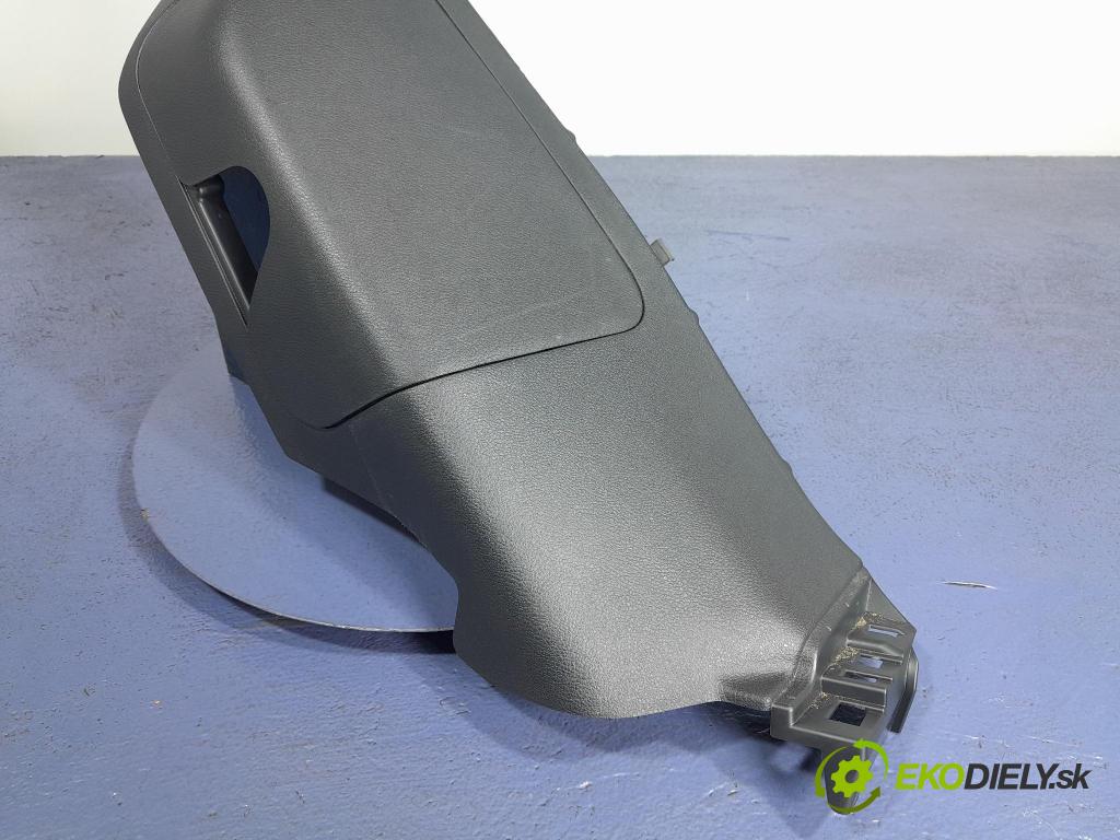 Nissan Qashqai 2023 kryt Plast: Interiéry: 84951-6UA0A