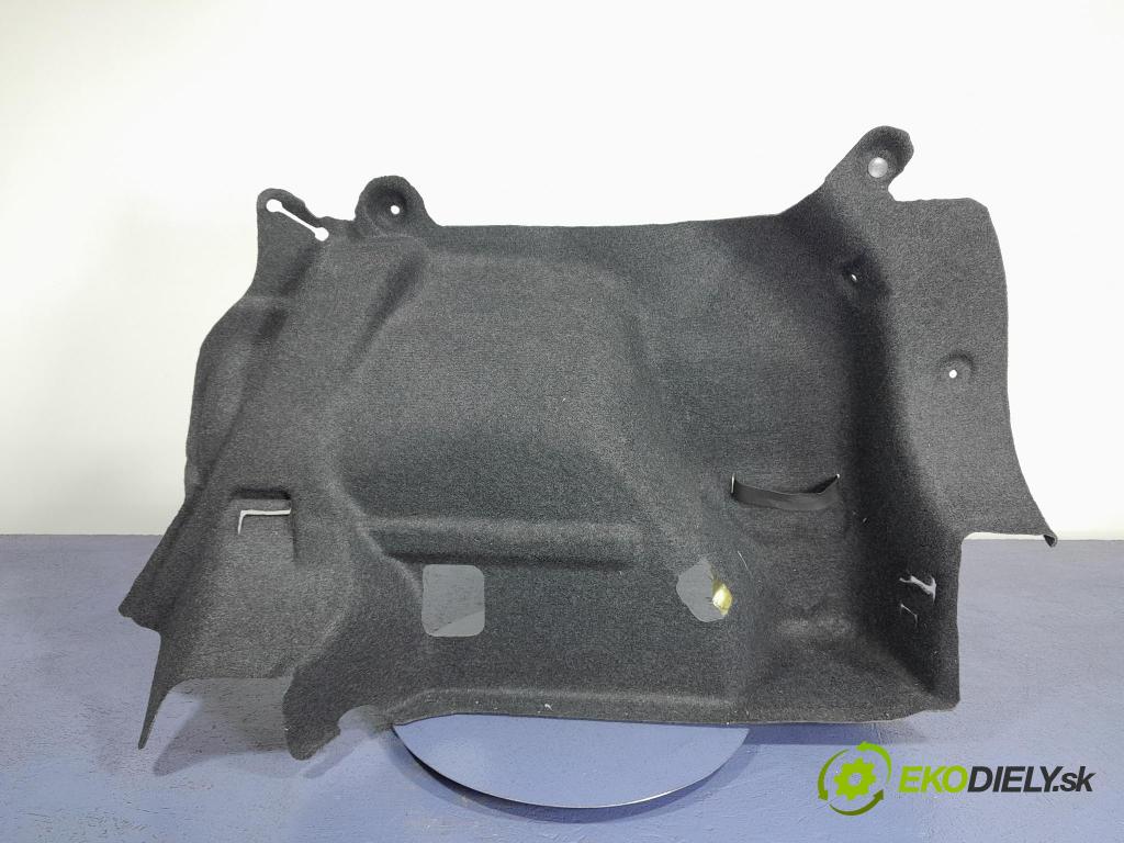 Nissan Qashqai 2023 Tapacír: kufr 849526UA3A