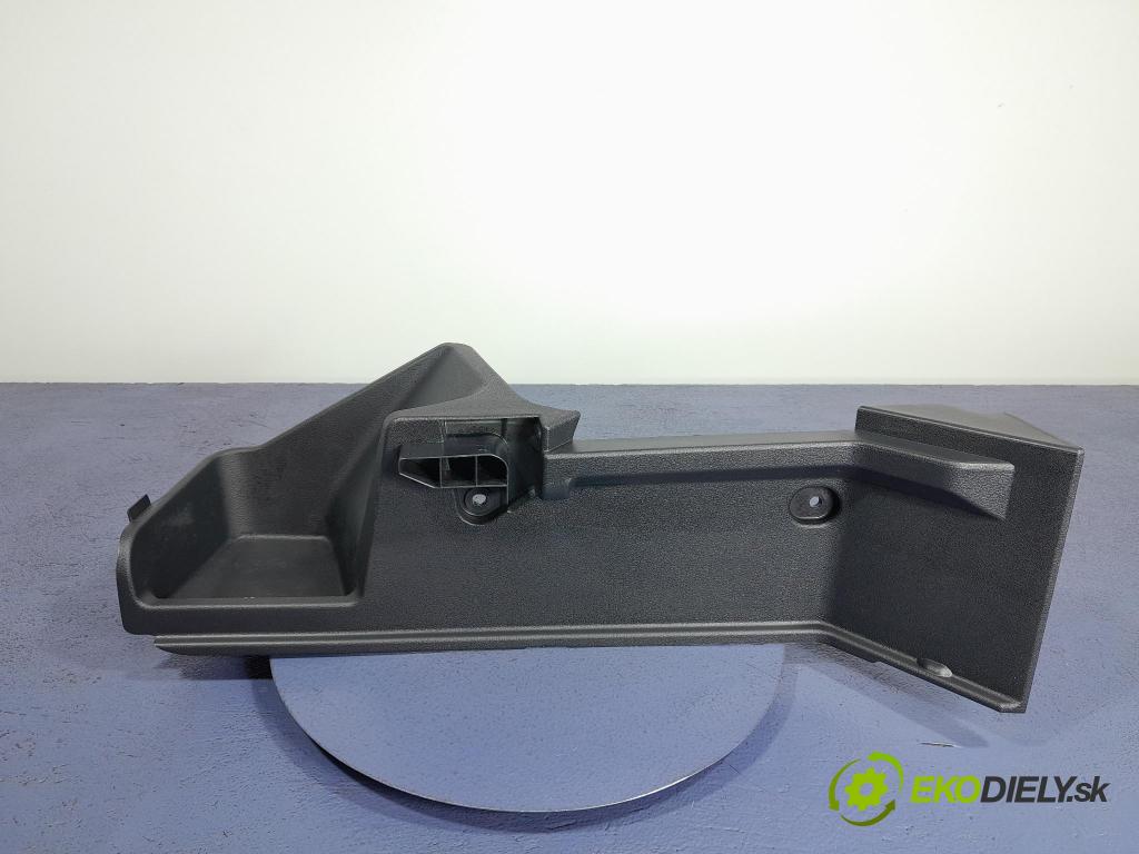 Nissan Qashqai 2023 kryt Plast: Interiéry: 84941-6UA0A