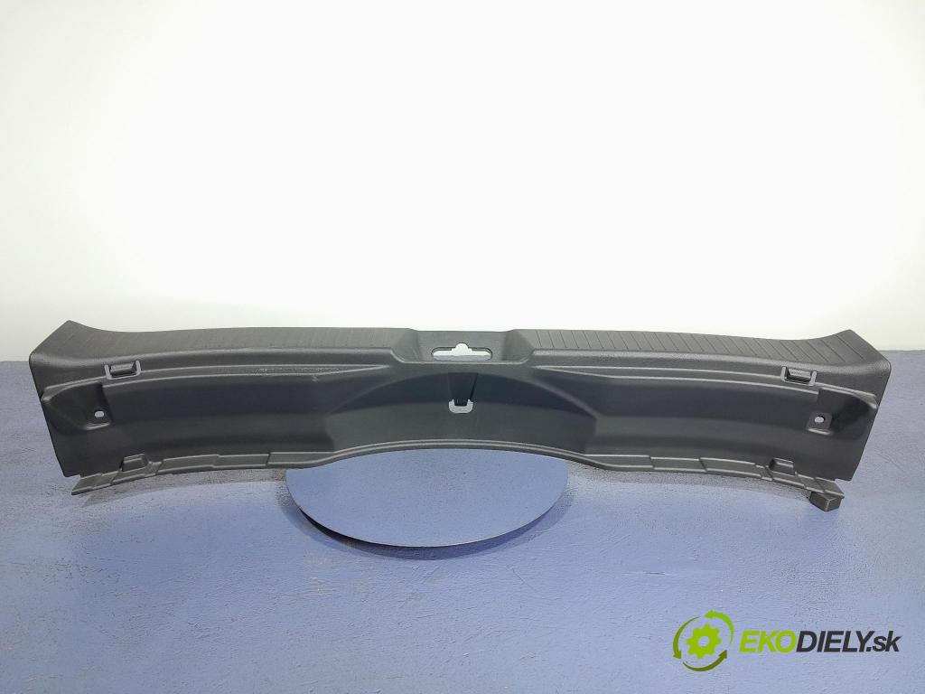 Nissan Qashqai 2023 lišta kufr 84992-6UA0A