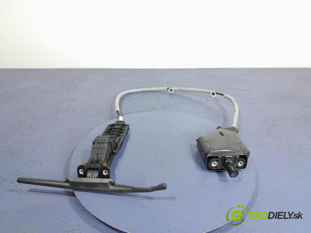 Skoda Kodiaq 2018 Stop dveře 565831249E